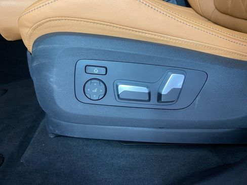 Certified 2024 BMW X5 xDrive40i w/ Parking Assistance Package image 8