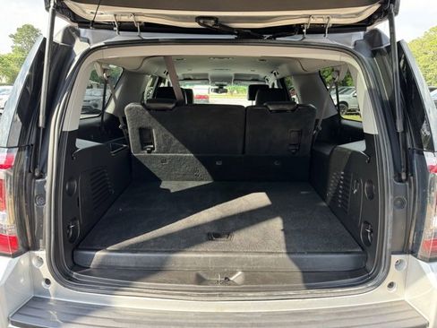 Used 2016 GMC Yukon XL SLE image 13