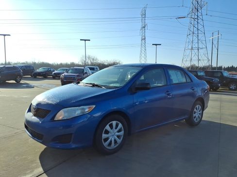Used 2009 Toyota Corolla FWD image 4