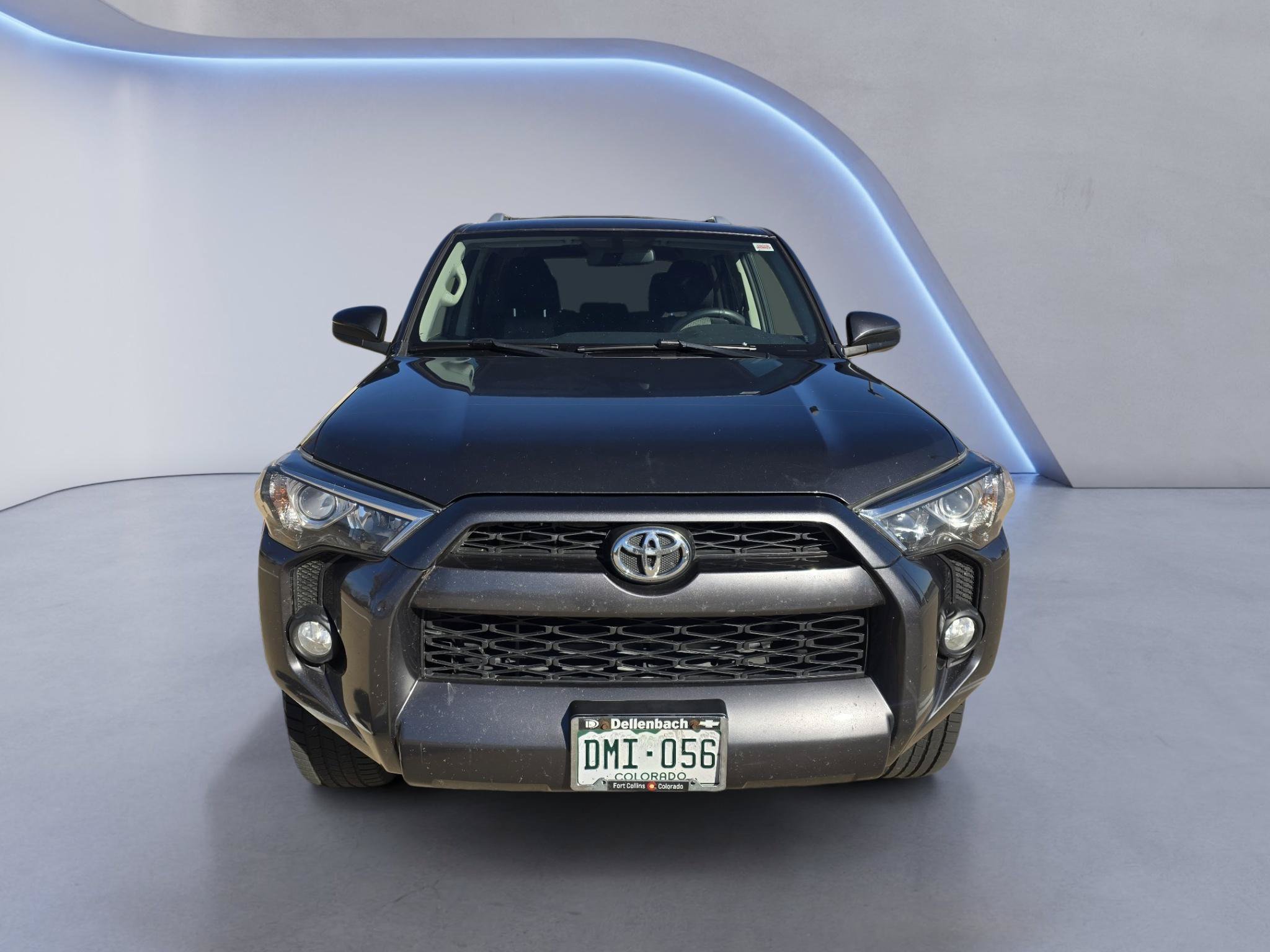Used 2016 Toyota 4Runner SR5 AWD/4WD image 8