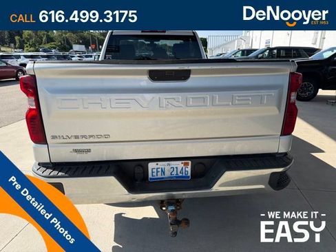 Used 2019 Chevrolet Silverado 1500 W/T w/ WT Convenience Package AWD/4WD image 6