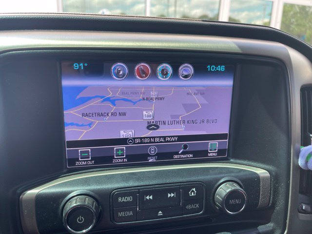 Used 2018 GMC Sierra 2500 Denali w/ Duramax Plus Package AWD/4WD image 9