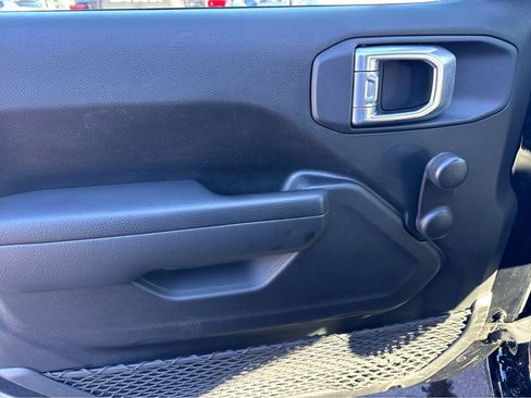 Certified 2022 Jeep Wrangler Unlimited Sport image 12