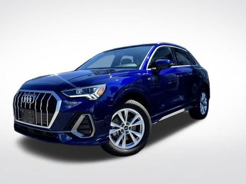 Certified 2024 Audi Q3 2.0T Premium Plus AWD/4WD image 5