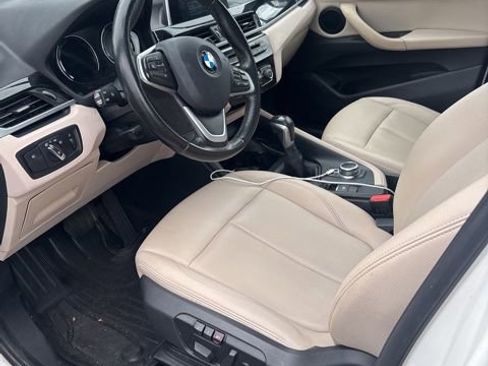 Used 2019 BMW X1 sDrive28i w/ Convenience Package image 8