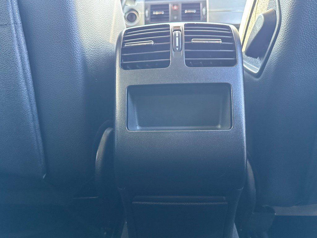 Used 2010 Mercedes-Benz GLK 350 2WD image 22