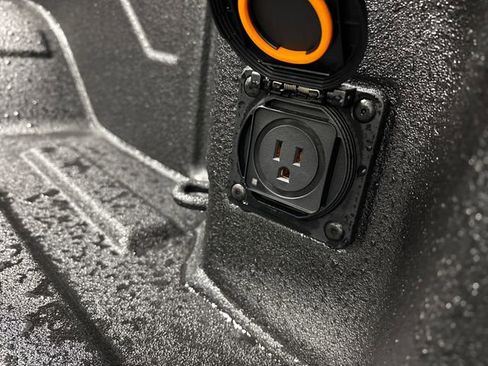 New 2026 Chevrolet Silverado 3500 LTZ w/ LTZ Premium Package image 31