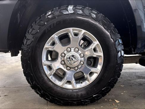 Used 2016 RAM 2500 Limited AWD/4WD image 37