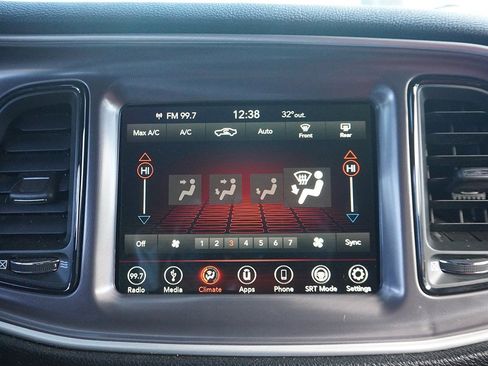 Used 2020 Dodge Challenger R/T image 32