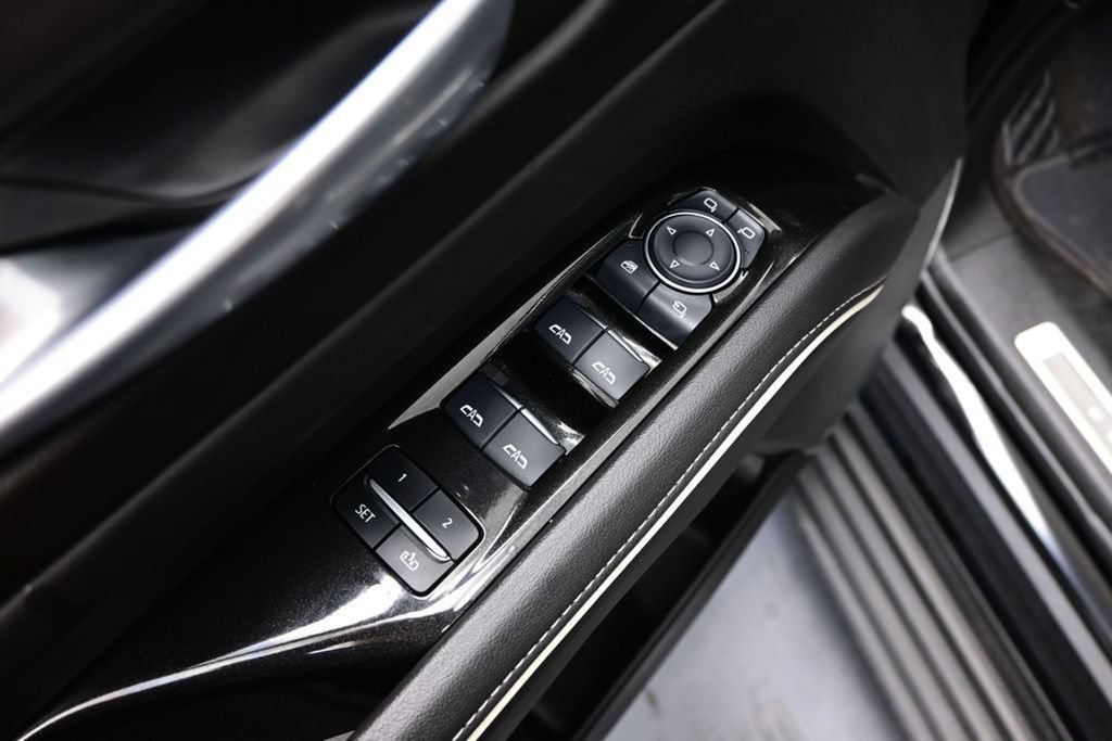 Used 2024 Cadillac Escalade Sport w/ Touring Package AWD/4WD image 30