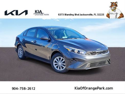 Used 2024 Kia Forte LX image 1
