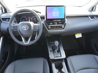 New 2026 Toyota Corolla Cross XLE video 2