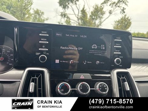 Certified 2023 Kia Sorento LX FWD image 18