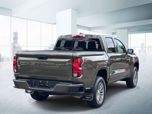Used 2023 Chevrolet Colorado LT w/ LT Convenience Package RWD image 4