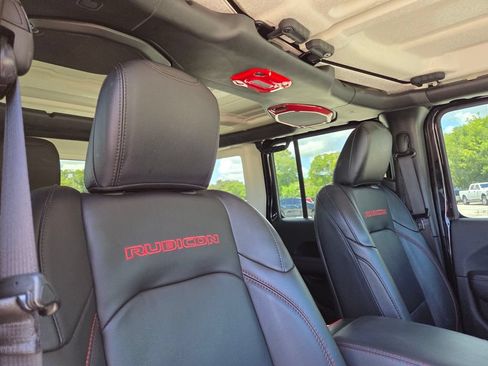 Used 2021 Jeep Wrangler Unlimited Rubicon AWD/4WD image 16