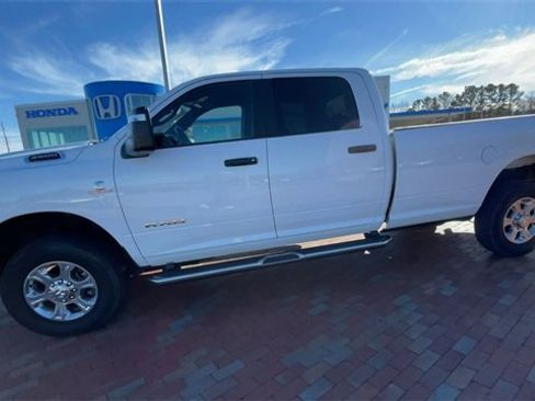 Used 2024 RAM 2500 Big Horn image 6