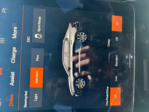 Used 2021 Polestar Polestar 2 image 21