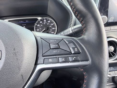 Used 2024 Nissan Sentra SR w/ SR Premium Package image 15