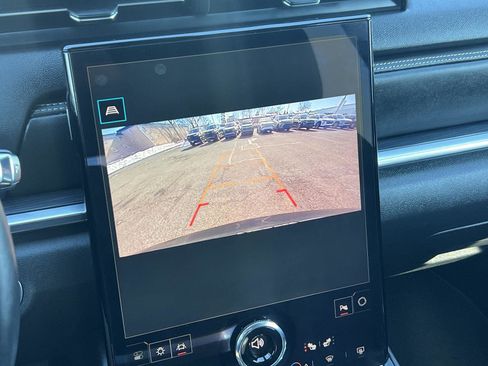 Used 2025 GMC Terrain Elevation image 23