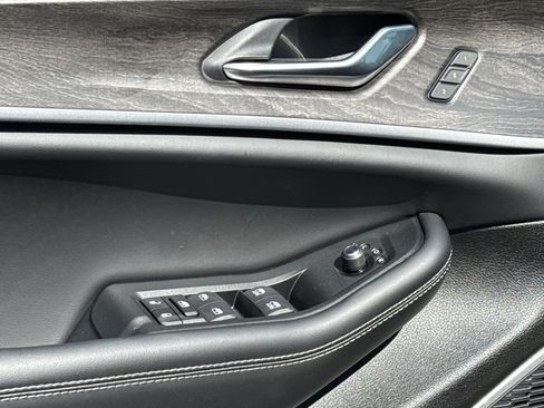 New 2026 Jeep Grand Cherokee L Limited RWD image 13