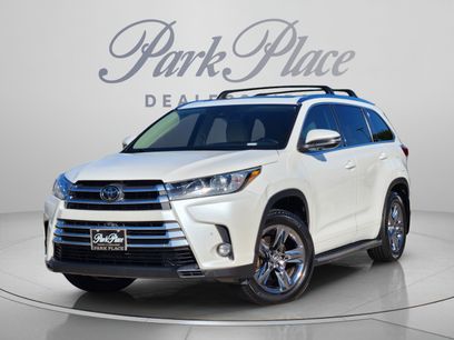 Used 2019 Toyota Highlander Limited Platinum