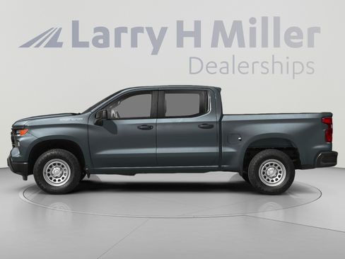 Used 2024 Chevrolet Silverado 1500 Custom RWD image 3