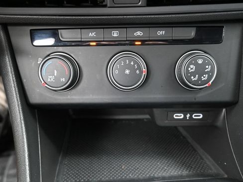 Used 2024 Volkswagen Jetta S FWD image 20