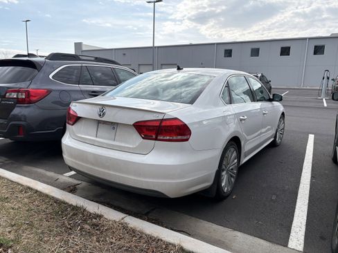 Used 2013 Volkswagen Passat 2.5 SE image 6