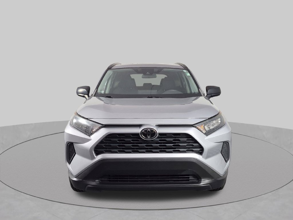 Used 2021 Toyota RAV4 LE FWD image 10