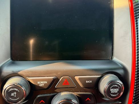 Used 2015 Dodge Durango R/T w/ Technology Group AWD/4WD image 14