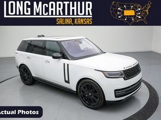 Used 2023 Land Rover Range Rover SE video 1