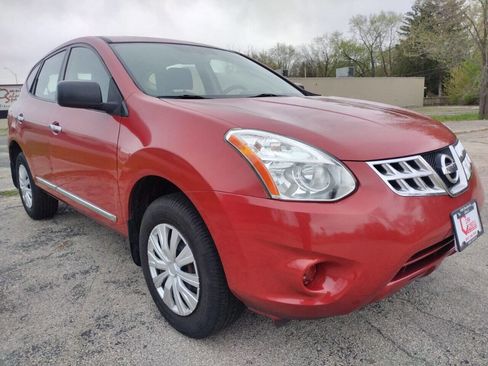 Used 2011 Nissan Rogue S image 3