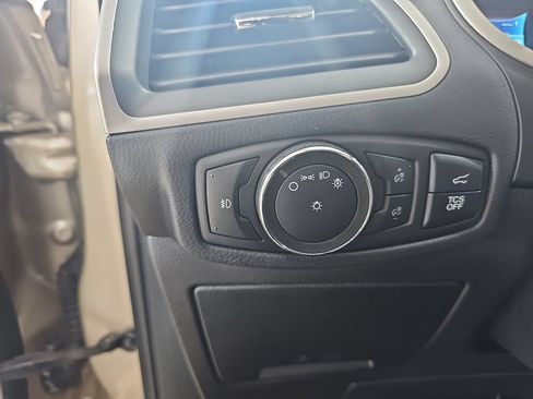 Used 2020 Ford Edge SEL w/ Convenience Package AWD/4WD image 30
