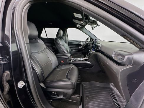 Used 2020 Ford Explorer ST w/ Premium Technology Package image 29