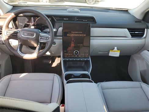 Used 2026 GMC Terrain Denali image 10