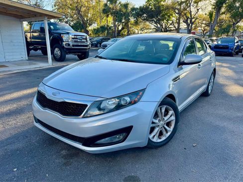 Used 2013 Kia Optima LX image 9