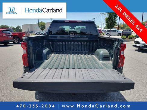 Used 2025 Chevrolet Silverado 1500 Custom Trail Boss AWD/4WD image 27