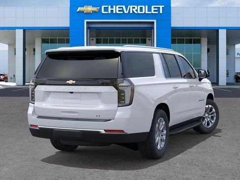 New 2026 Chevrolet Suburban LT w/ Comfort Package image 4