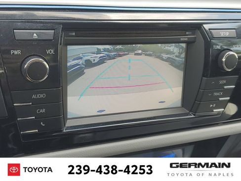 Used 2015 Toyota Corolla LE FWD image 26
