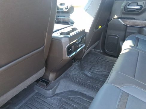 Used 2021 GMC Sierra 1500 Denali w/ Denali Ultimate Package AWD/4WD image 19