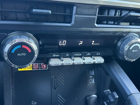 Certified 2025 Toyota Tacoma SR5 image 28