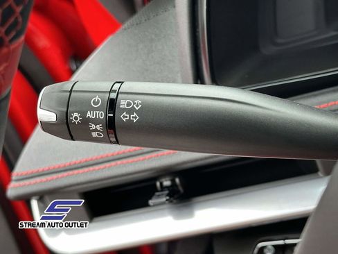 Used 2021 Chevrolet Corvette Stingray Preferred Cpe w/ 2LT image 21