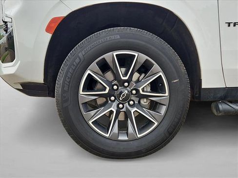 Used 2021 Chevrolet Tahoe Z71 AWD/4WD image 30