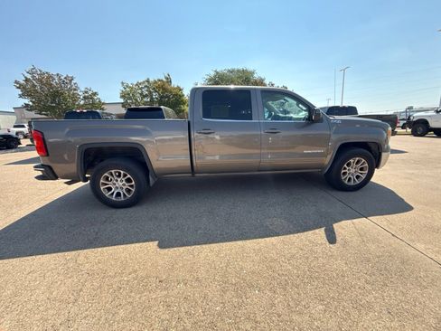 Used 2014 GMC Sierra 1500 SLE w/ SLE Value Package AWD/4WD image 8
