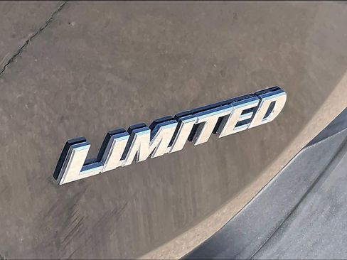 Used 2013 Toyota RAV4 Limited image 10