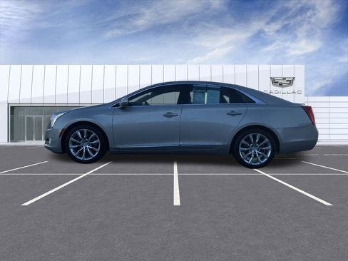 Used 2016 Cadillac XTS Luxury w/ Driver Awareness Package image 5