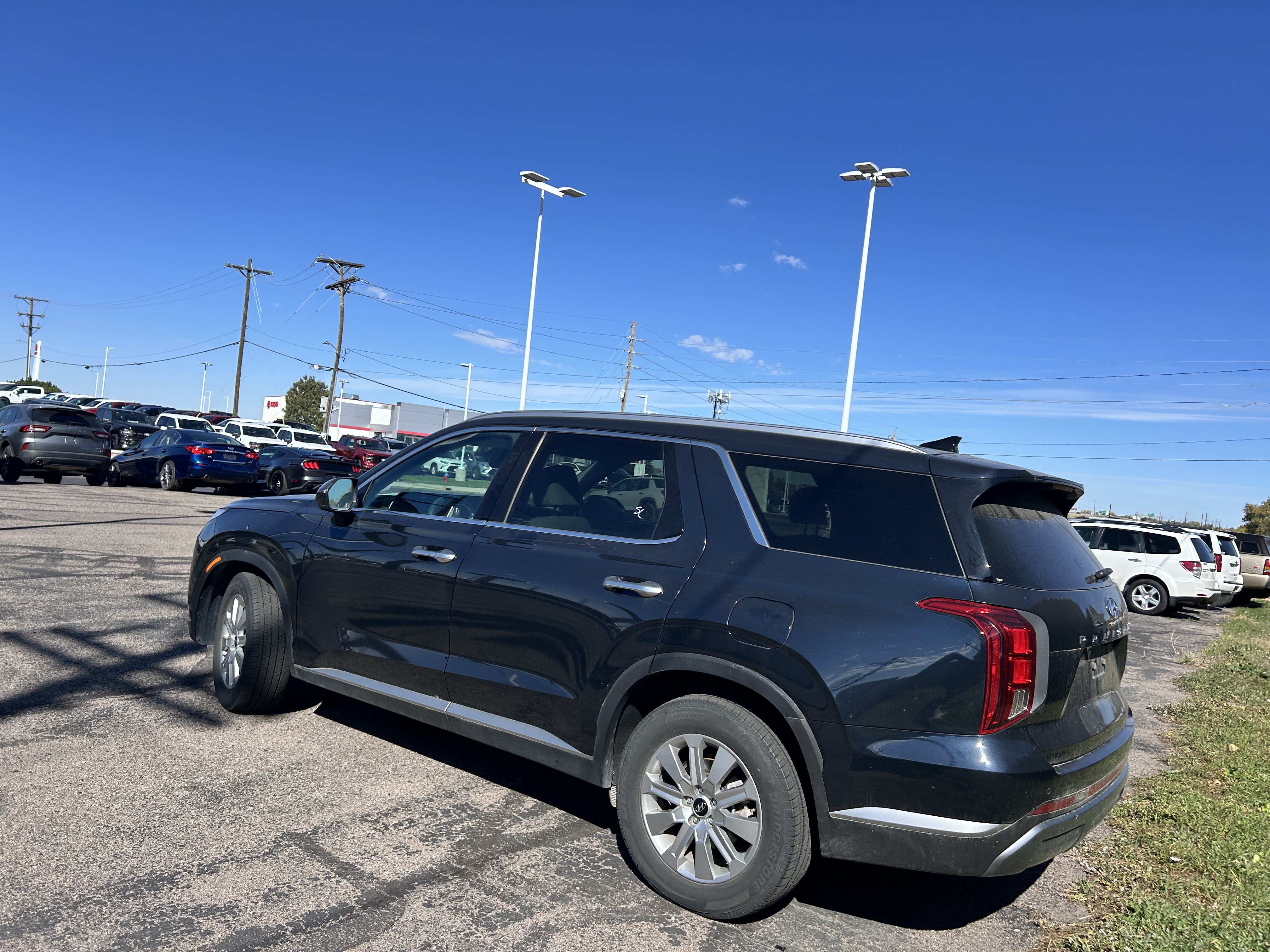 Certified 2025 Hyundai Palisade SEL AWD/4WD image 3