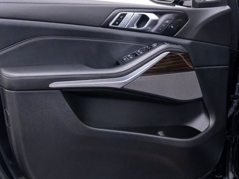 Certified 2024 BMW X5 xDrive40i w/ Executive Package image 13