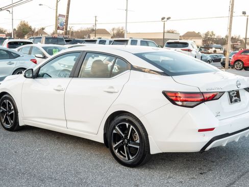 Used 2024 Nissan Sentra SV image 8