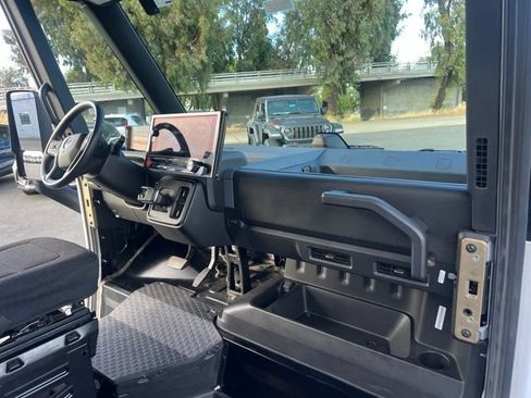Used 2023 Chevrolet Brightdrop 600 w/ Active Safety Package 2 AWD/4WD image 14